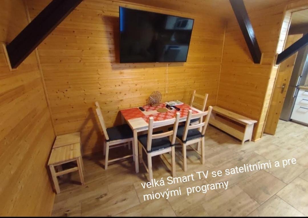 Apartmanova Chata Secanda S Bazenem, U Secske Prehrady Exterior foto